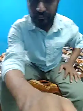 RaviRoy2326 online show from February 4, 2025, 11:27 am