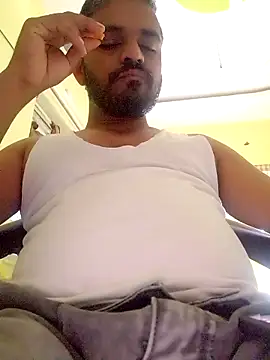 RaviRoy2326 online show from February 22, 2025, 9:45 am