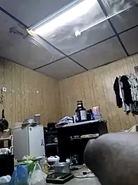 knightwolf9935 online show from April 21, 2026, 3:50 pm