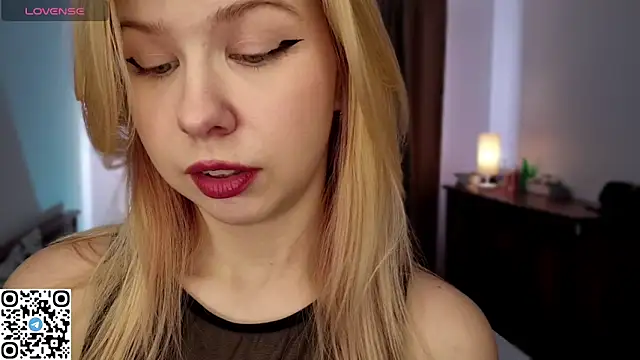 LynetHakes online show from March 26, 2026, 6:30 am