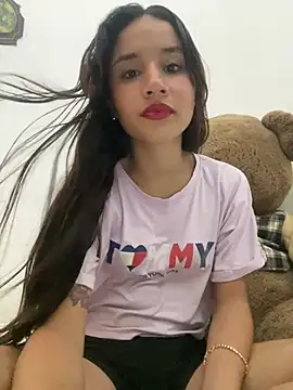 Snapshot of kimberly21- chatting on January 25, 2025, 8:53 pm kimberly21- online show from January 25, 2025, 8:53 pm