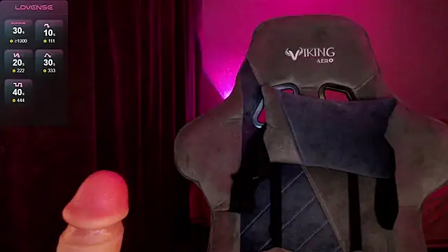 Snapshot of Ohmy_Nora_ chatting on February 14, 2025, 2:07 am Ohmy Nora  online show from February 14, 2025, 2:07 am