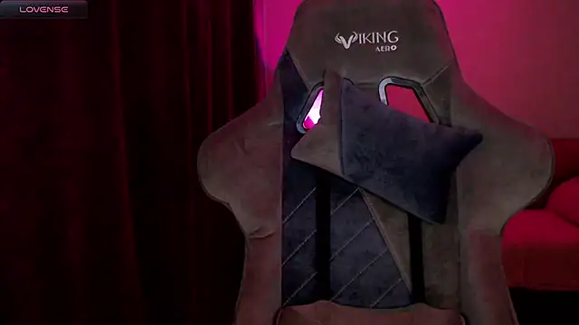 Snapshot of Ohmy_Nora_ chatting on March 4, 2025, 2:06 am Ohmy Nora  online show from March 4, 2025, 2:06 am