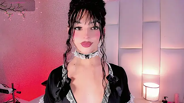 Angeles Busst online show from February 10, 2026, 8:24 pm