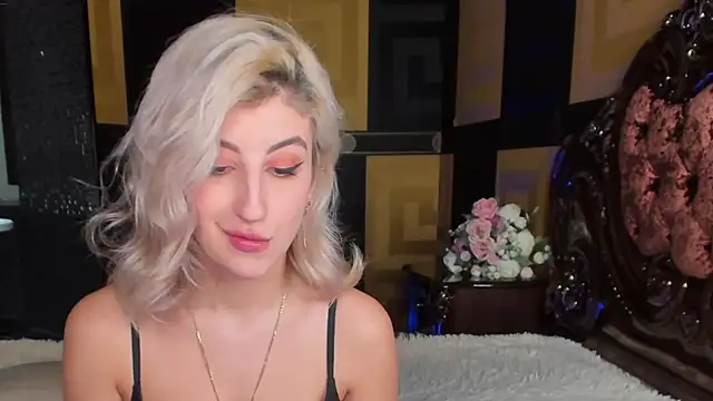 Snapshot of wawmom chatting on May 20, 2026, 7:20 pm wawmom online show from May 20, 2026, 7:20 pm