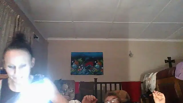 xylegs online show from September 14, 2025, 6:18 pm