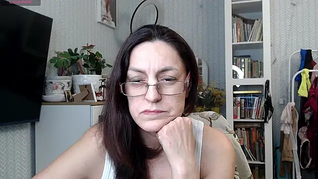 Soffya Soy online show from March 10, 2026, 4:56 pm