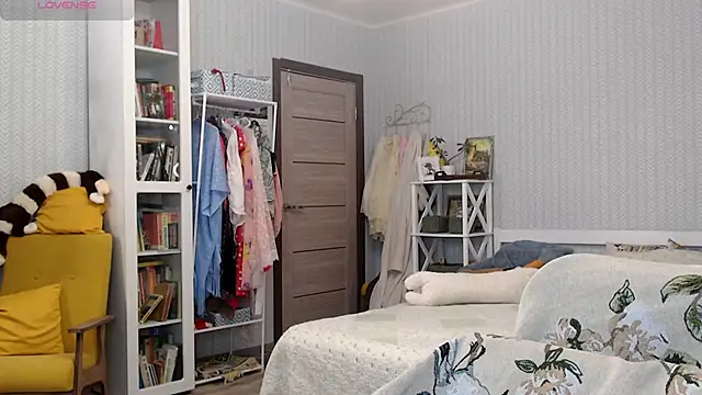 Snapshot of Soffya_Soy chatting on June 14, 2026, 6:54 pm Soffya Soy online show from June 14, 2026, 6:54 pm