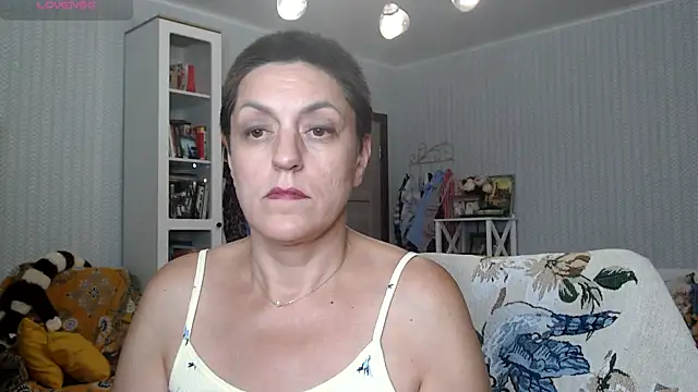 Snapshot of Soffya_Soy chatting on July 13, 2026, 6:22 pm Soffya Soy online show from July 13, 2026, 6:22 pm