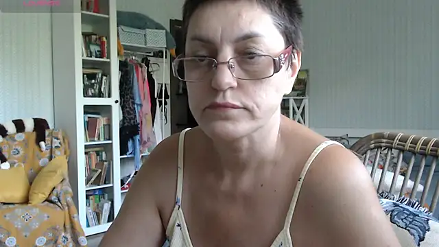 Snapshot of Soffya_Soy chatting on July 15, 2026, 4:07 am Soffya Soy online show from July 15, 2026, 4:07 am
