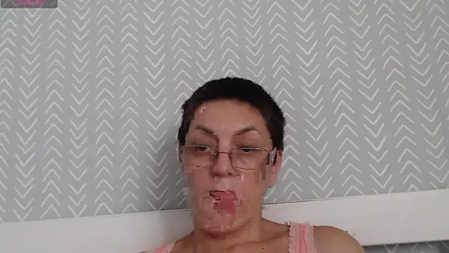 Snapshot of Soffya_Soy chatting on July 19, 2026, 2:32 pm Soffya Soy online show from July 19, 2026, 2:32 pm