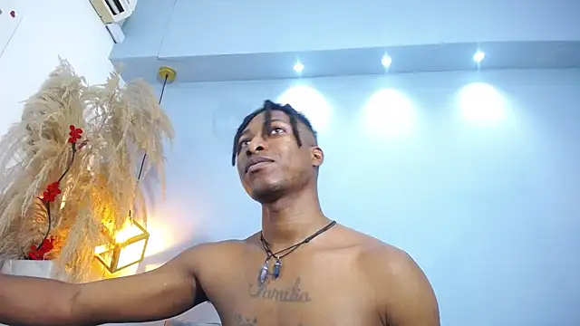 xxxhotbbc online show from February 11, 2025, 12:16 pm