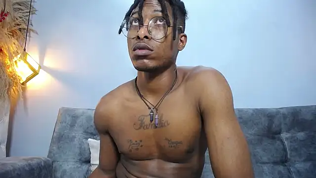 xxxhotbbc online show from February 18, 2025, 6:37 pm