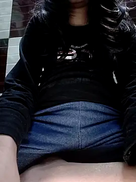 cute IndianBabe online show from December 14, 2025, 12:49 am