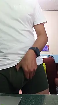 Andre16c online show from April 14, 2026, 4:02 pm