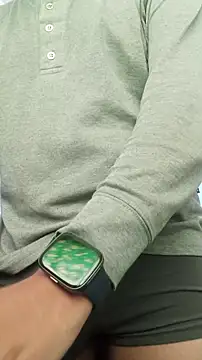 Andre16c online show from April 17, 2026, 3:37 pm