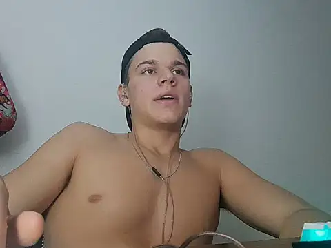 vitorsafado19 online show from March 4, 2025, 5:53 am