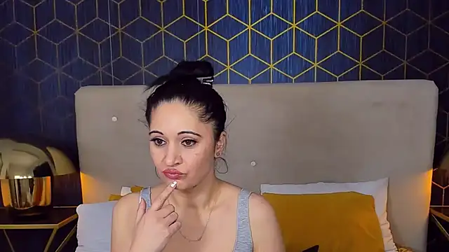 ValeryBlakes online show from March 22, 2025, 8:15 pm