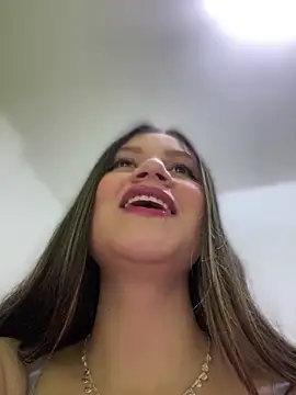 sofia fiore4 online show from January 30, 2025, 12:16 pm