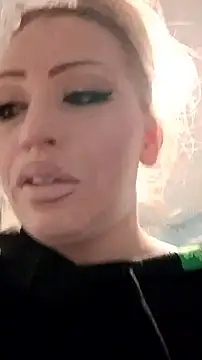 Snapshot of barbieinbondage7 chatting on June 19, 2026, 5:12 am barbieinbondage7 online show from June 19, 2026, 5:12 am