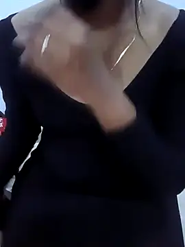 Snapshot of Vedha_Vedhika chatting on March 1, 2025, 10:53 pm Vedha Vedhika online show from March 1, 2025, 10:53 pm