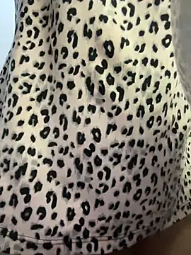 paullliliu online show from February 5, 2026, 6:29 am