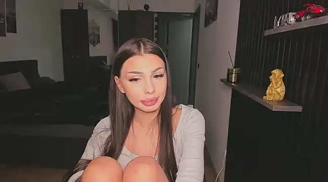 HelenShawn online show from January 24, 2025, 1:35 am