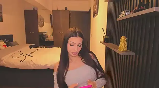 HelenShawn online show from January 29, 2025, 10:32 pm