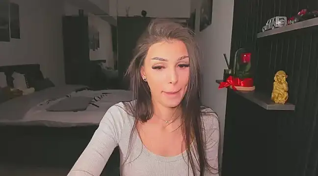 HelenShawn online show from February 13, 2025, 12:02 am