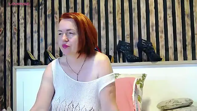 Alis Lovi online show from June 23, 2026, 10:13 am