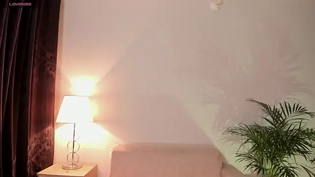 Hannah Jonhson online show from February 5, 2026, 3:33 am