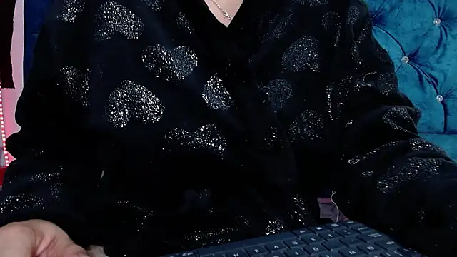 isabelajonesgl online show from February 15, 2025, 10:10 pm