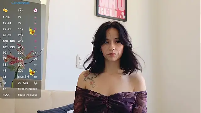 GerberaBlooms77 online show from February 2, 2025, 4:11 pm