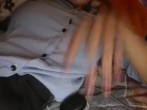 Snapshot of AKANSHA_7 chatting on November 6, 2025, 7:42 am AKANSHA 7 online show from November 6, 2025, 7:42 am