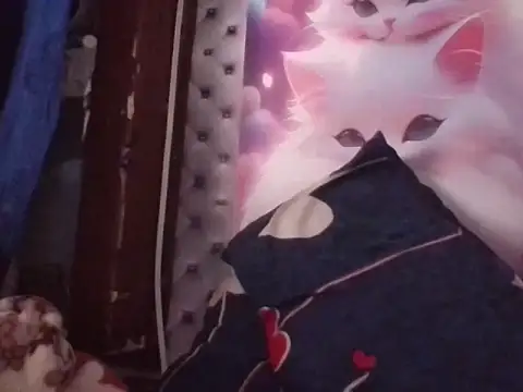 Snapshot of AKANSHA_7 chatting on November 17, 2025, 10:10 am AKANSHA 7 online show from November 17, 2025, 10:10 am