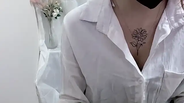 Chu1314 online show from February 7, 2025, 3:52 pm