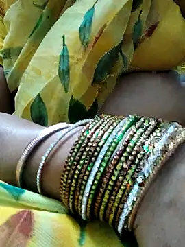 Snapshot of laxmitelugu78 chatting on March 9, 2025, 2:21 pm laxmitelugu78 online show from March 9, 2025, 2:21 pm