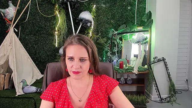 EmiliaBedy online show from February 1, 2025, 3:28 pm