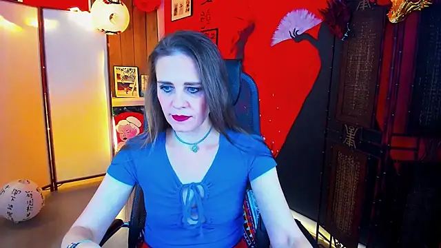 EmiliaBedy online show from November 30, 2025, 5:11 am