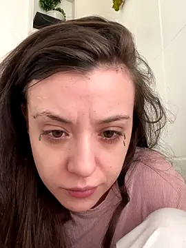 bunnythetailor online show from November 23, 2025, 1:33 pm