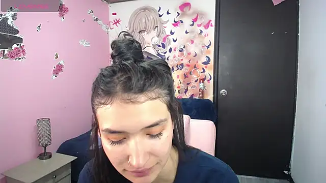 Sofii cutee online show from March 20, 2025, 2:21 pm