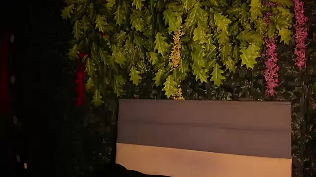 Nikki and Mayk online show from February 11, 2025, 2:14 am