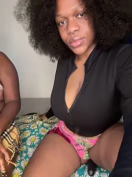 Boneca25 online show from February 6, 2026, 9:45 am