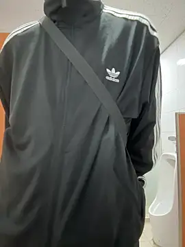 Phil 6677 online show from October 22, 2025, 9:47 pm