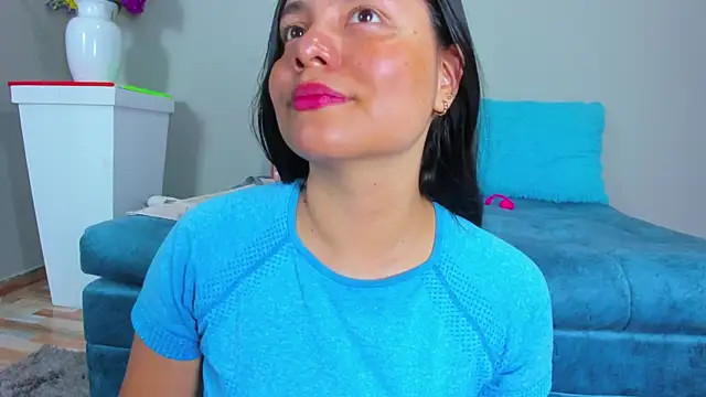 evaa greey online show from September 22, 2025, 9:17 pm