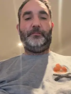 Snapshot of harrychest chatting on February 4, 2026, 6:47 pm harrychest online show from February 4, 2026, 6:47 pm