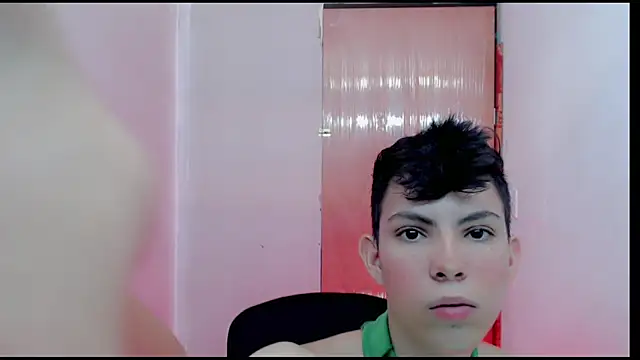 Alexxx lov online show from January 28, 2025, 3:57 pm