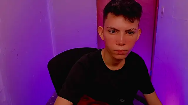 Alexxx lov online show from February 17, 2026, 12:34 pm