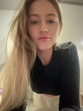 ur wet dreams online show from February 7, 2025, 9:26 pm