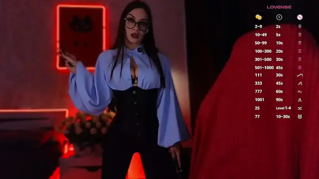 infection  online show from November 5, 2025, 7:52 am